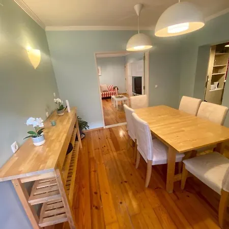 Apartman Bairro Alto 1 *